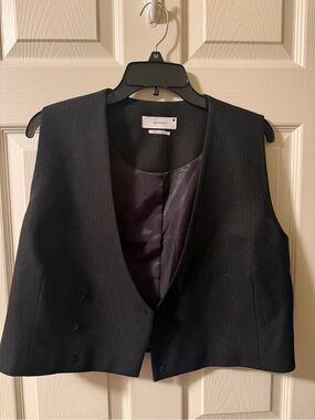 Reserved Black Pinstripe Croped Vest